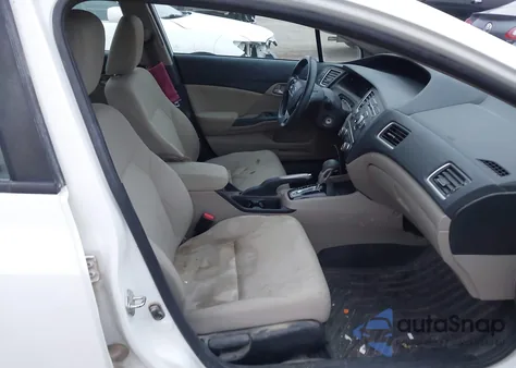 2015 Honda Civic Lx z USA, uszkodzony, nr VIN 2HGFB2F56FH513035